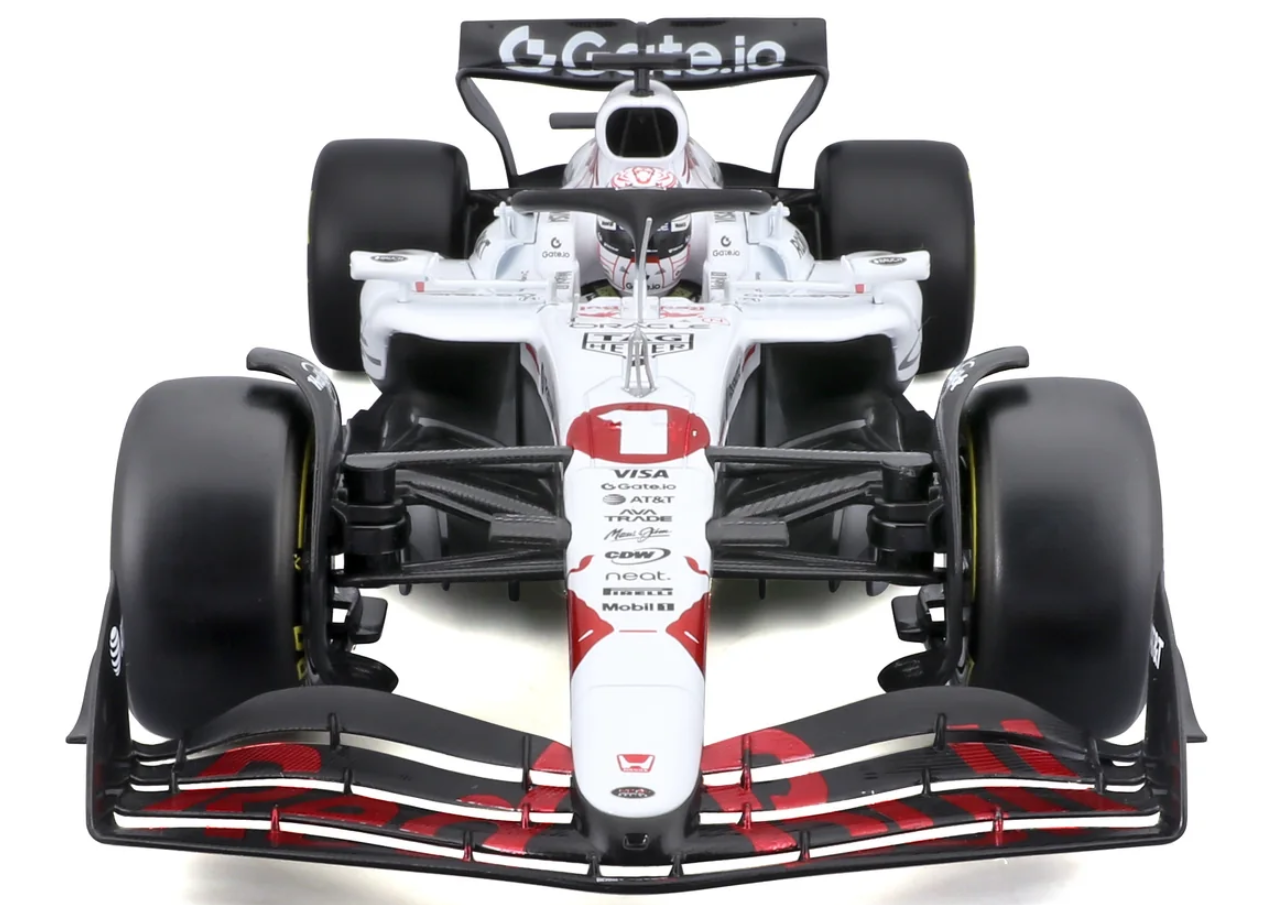Bburago 18-18005 F1 Red Bull Racing RB21 2025 #1 Verstappen 1:18 NEU