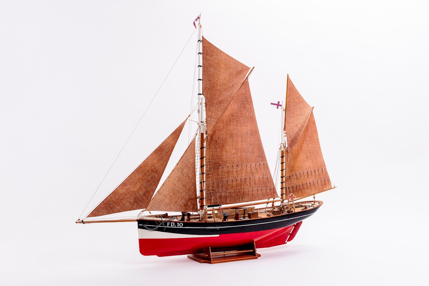 Billing Boats 701 FD 10 Fischeryawl 1:50 Holzbausatz Neu OVP