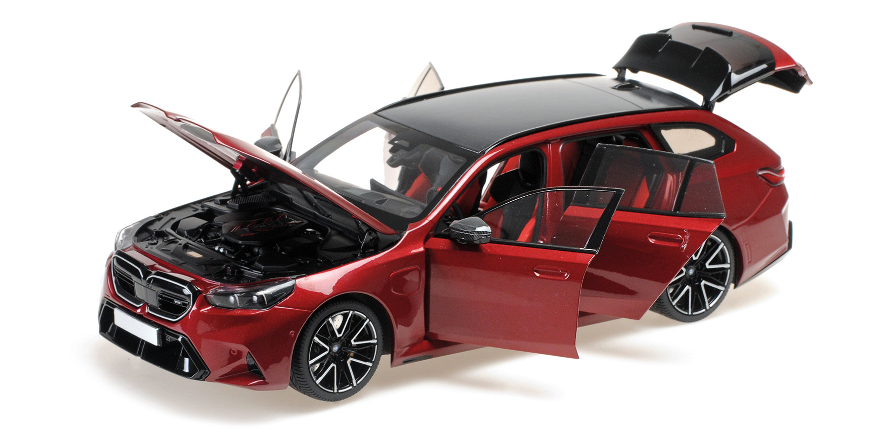 Minichamps 110023900 BMW M5 TOURING 2024 DARK RED METALLIC 1:18 NEU