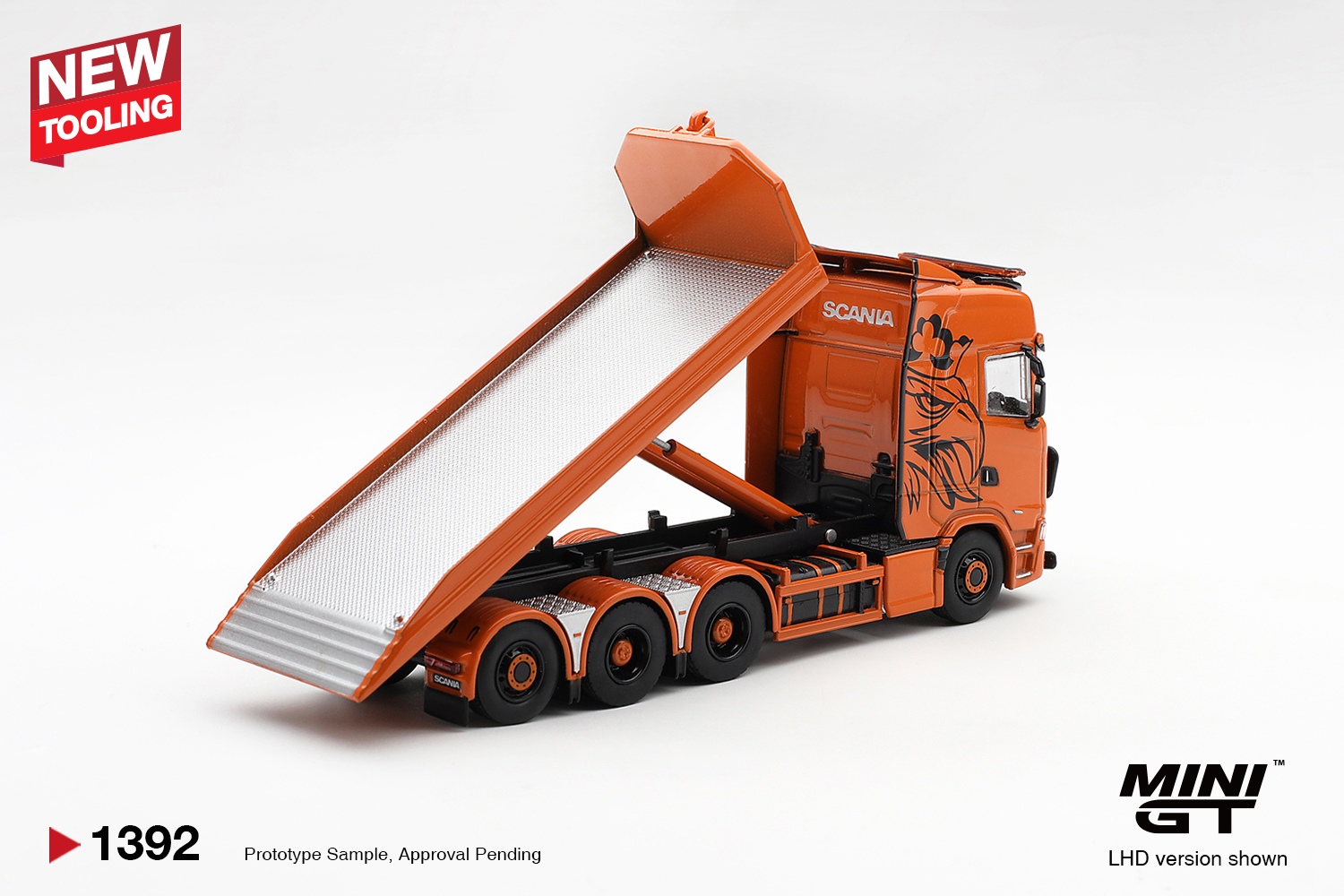 Mini GT 1392 1:64 SCANIA 770S B8X4NA HOOKLIFT FLATBED ORANGE 2025