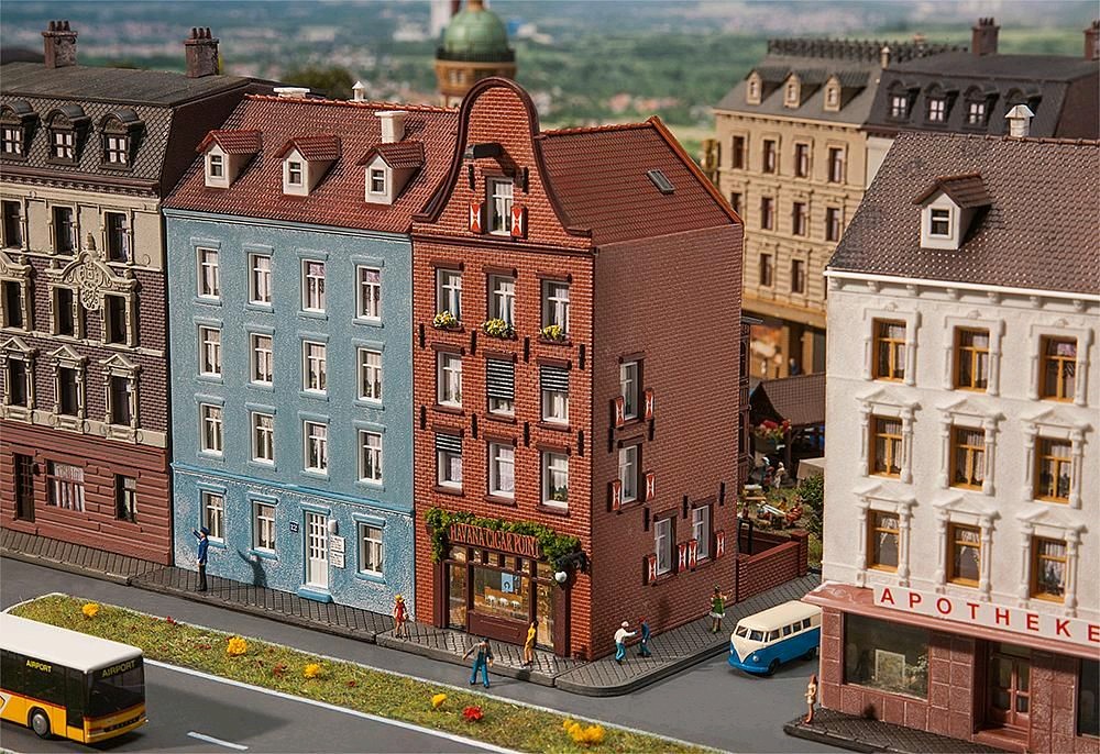 Faller 232335 Altstadthaus mit Zigarrenladen 1:160 Spur N Neu OVP