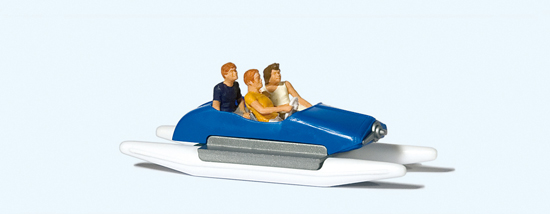 Preiser 10682 Familie im Tretboot 1