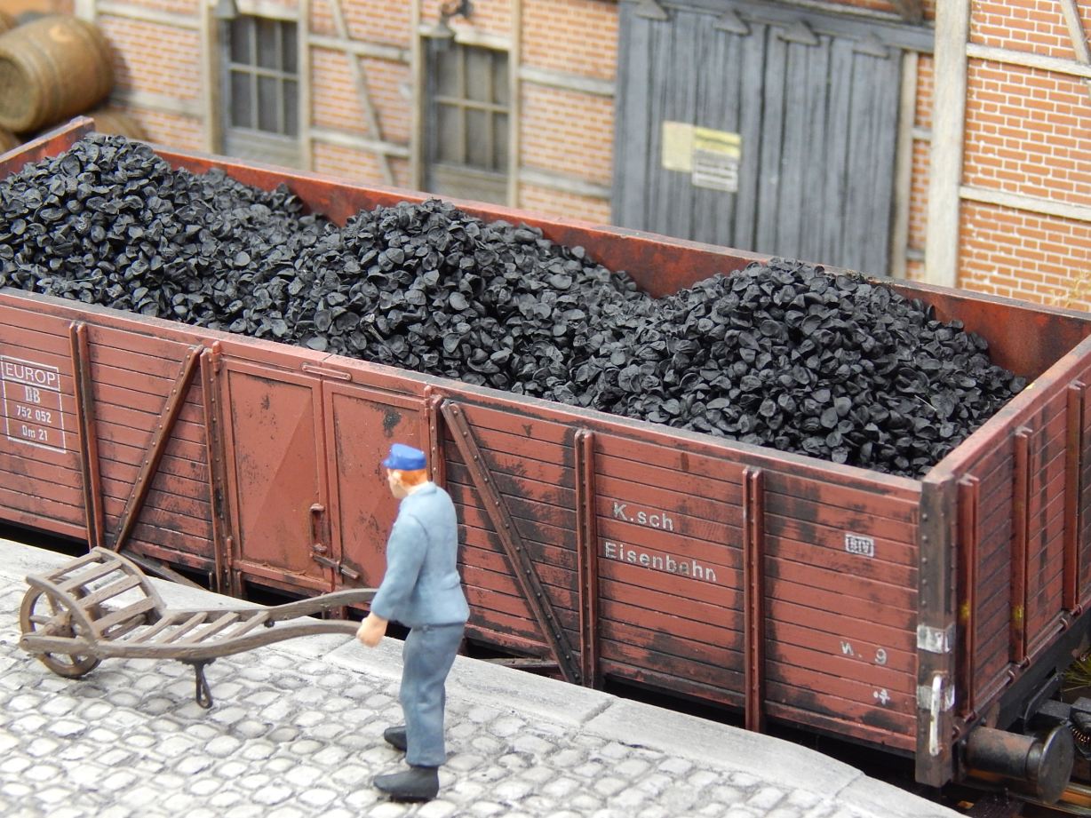 Juweela 24105 Kohle Koks staubfrei LOSE EINZELN 150 g 1:45 Spur 0