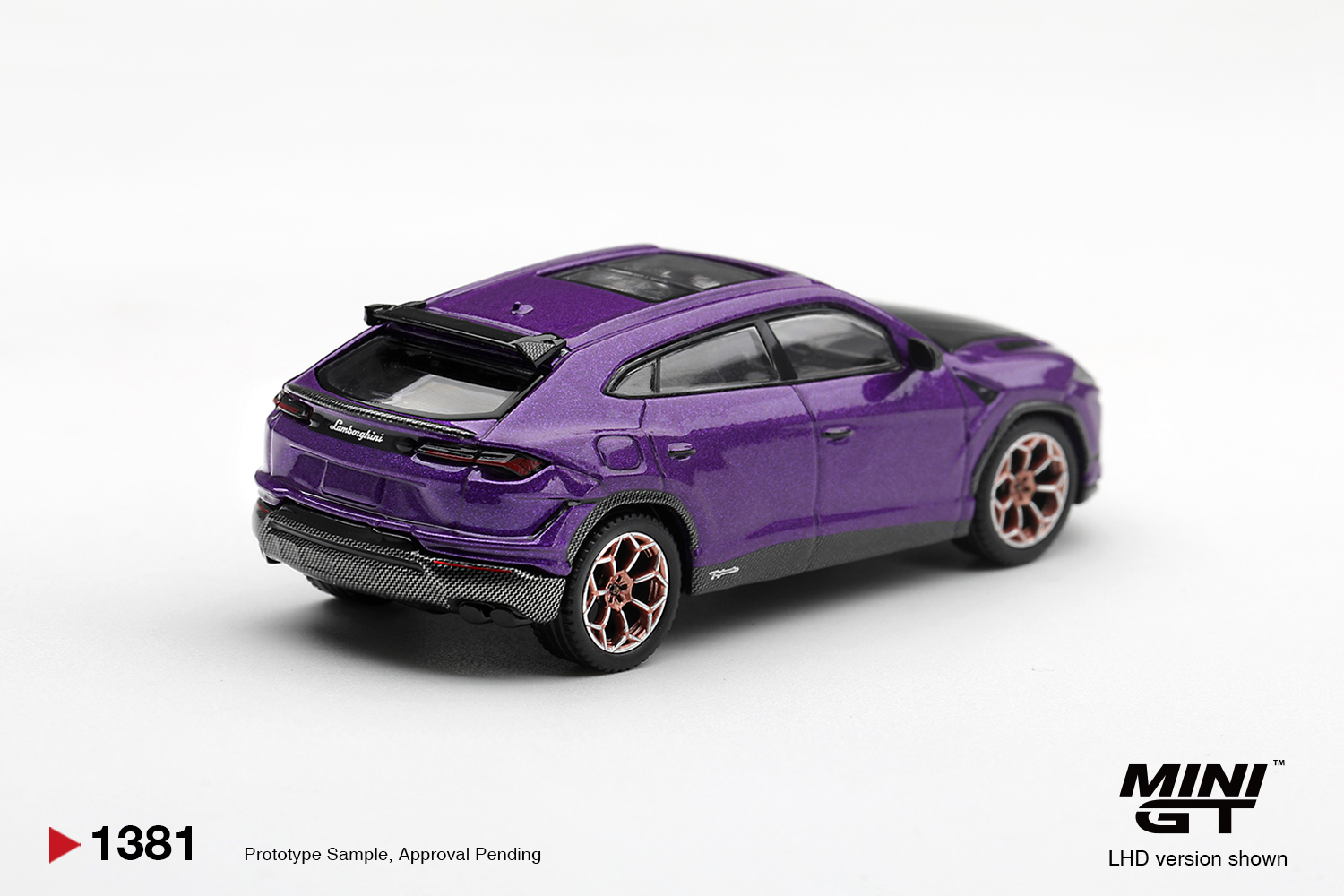 Mini GT 1381 1:64 LAMBORGHINI URUS PERFORMANCE VIOLA PASIFAE 2023