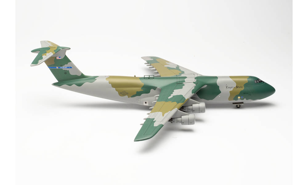 Herpa 572361 U.S. Air Force Lockheed C-5A Galaxy 1:200 Neu OVP