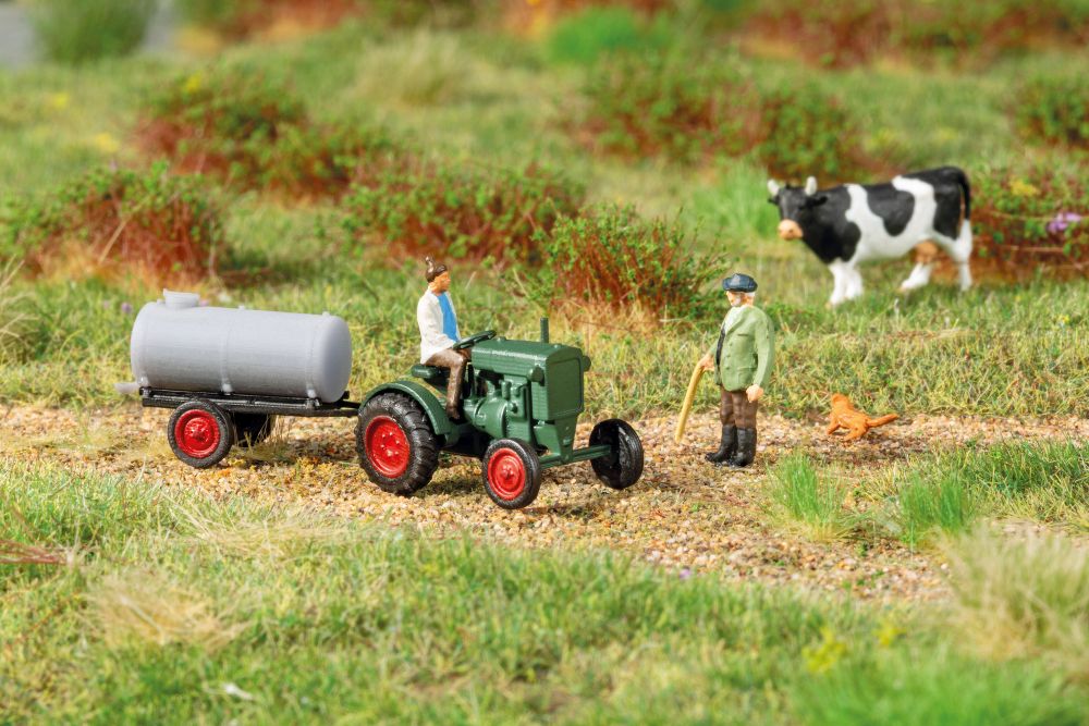 Auhagen 43697 Deutz-Schlepper F1M414 mit Anhänger Spur TT