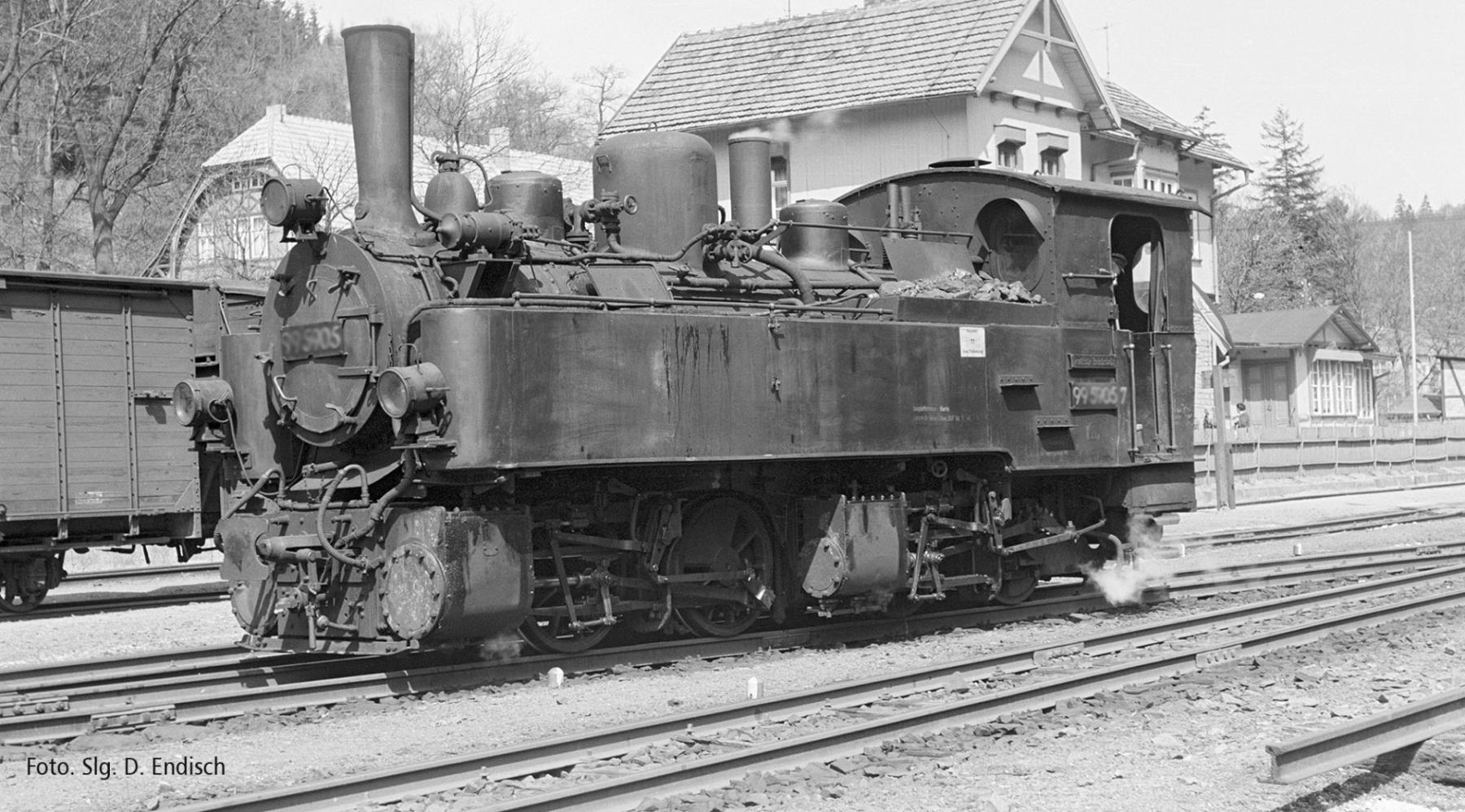 Tillig 05820 Dampflokomotive 99 4905 DR Ep. III 1:87 Spur H0e Neu