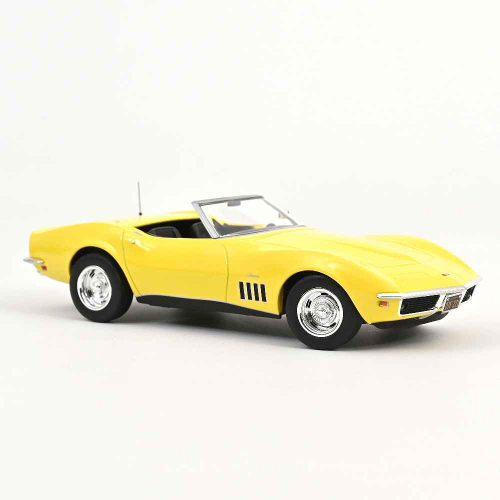 Norev 189039 Chevrolet Corvette Convertible 1969 Daytona Gelb 1:18