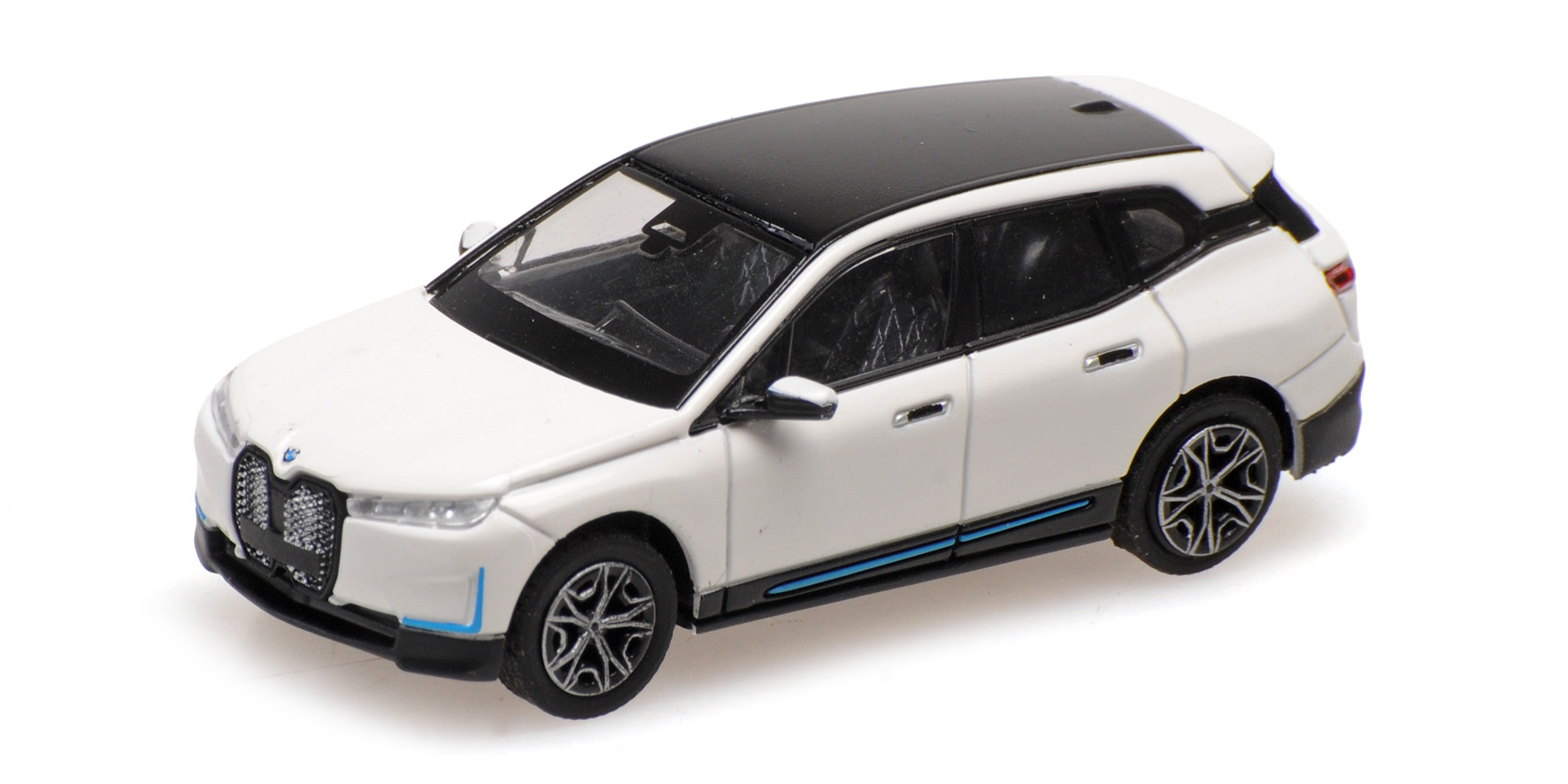 Minichamps 870024600 BMW IX M60 2022 WHITE 1:87 Spur H0 Standmodell