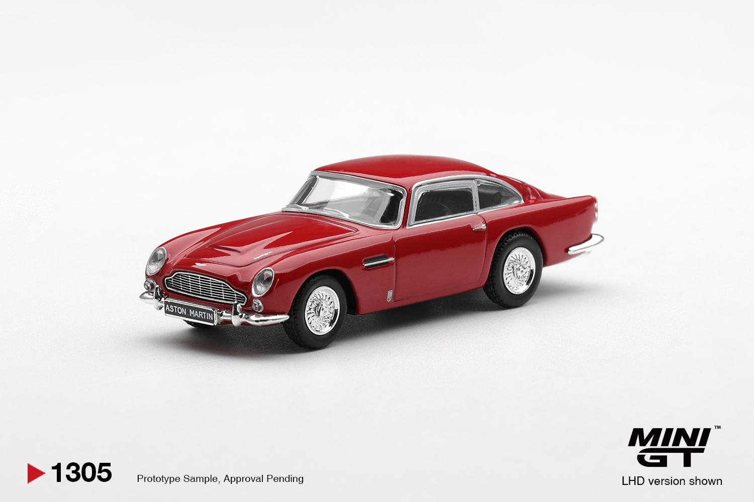 Mini GT 1305 1:64 ASTON MARTIN BD5 FIESTA RED 1965
