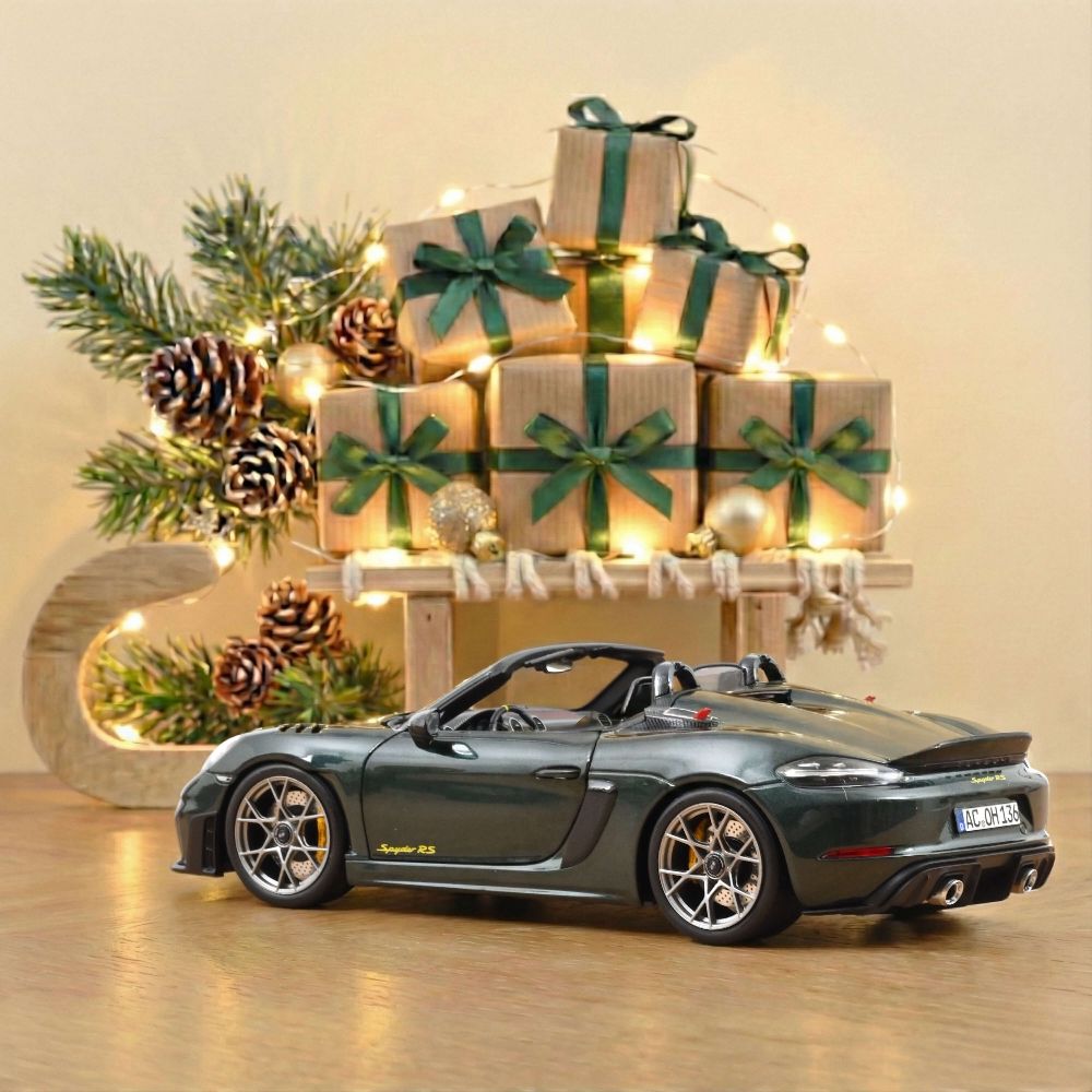 Norev 187272 Porsche 718 Spyder RS mit Weissachpaket 2023 1:18