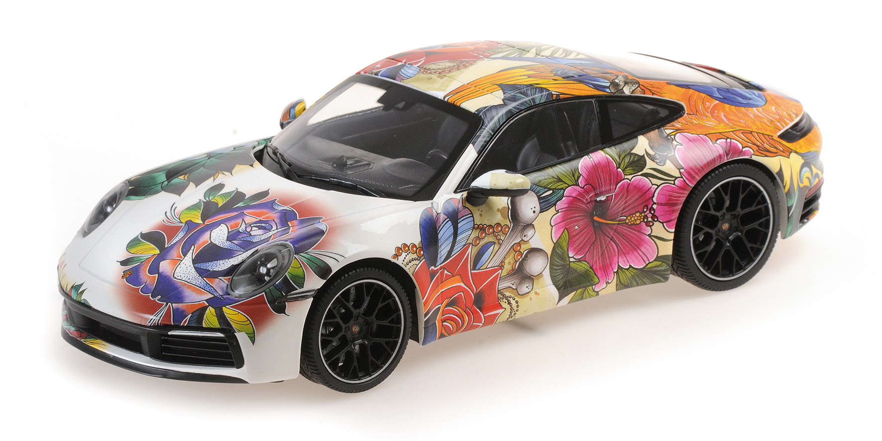 Minichamps 155067329 PORSCHE 911 CARRERA 4S 2019 FLOWER DESIGN 1:18