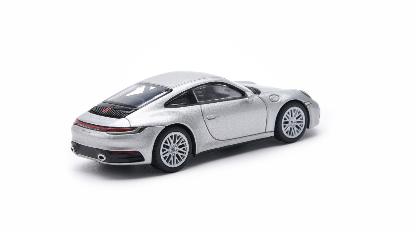 Almost Real 641004001 PORSCHE 911 CARRERA (992.1) - GT SILVER 1:64