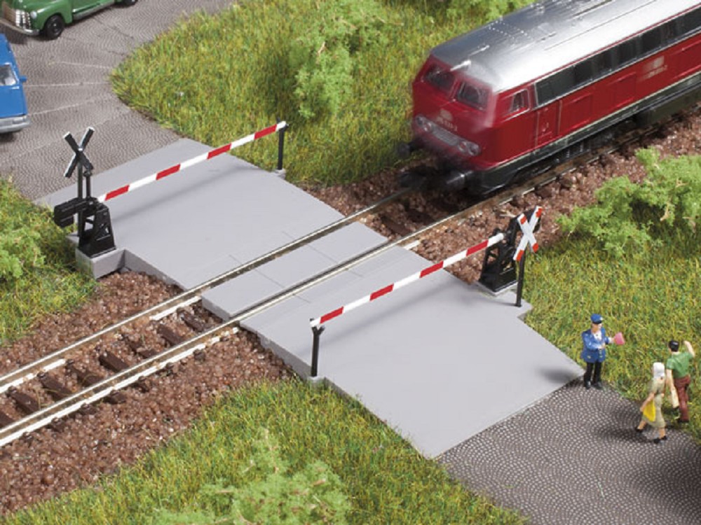 Auhagen 44637 Beschrankter Bahnübergang 1:160 Spur N