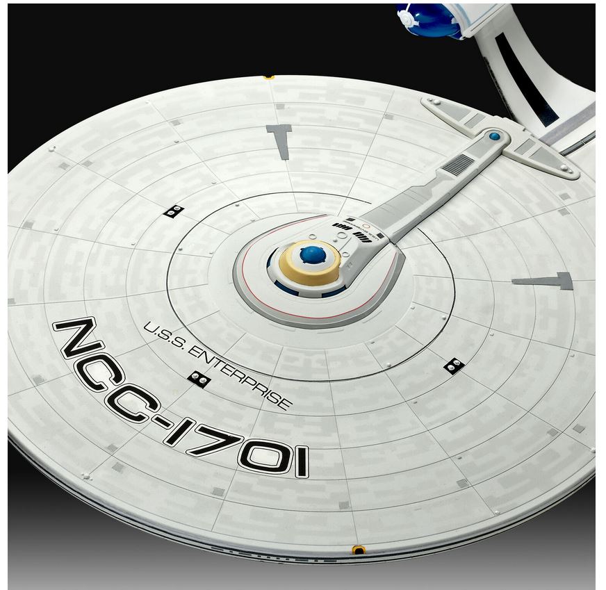 Revell 04882 U.S.S. Enterprise NCC-1701 "INTO DARKNESS" 1:500