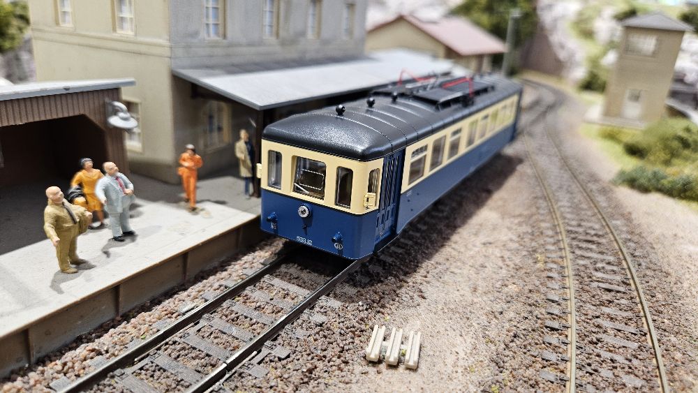 Piko 52114 Sound-Diesel-Schienenbus Rh 553 SCM VI 1:87 Spur H0