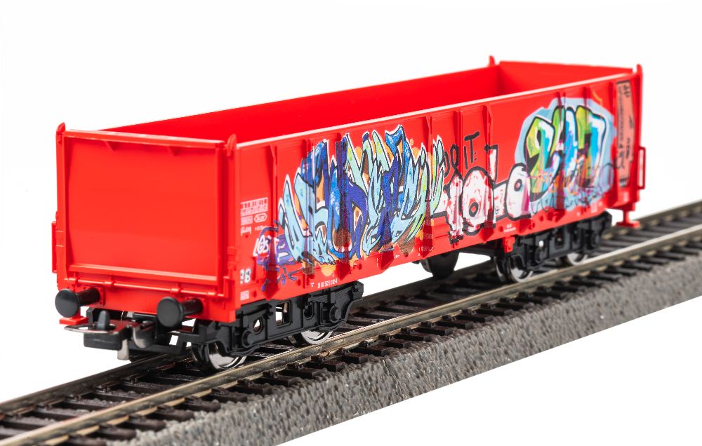 Piko 55380 Ergänzungs-Set Güterwagen Eaos mit Graffiti Spur H0