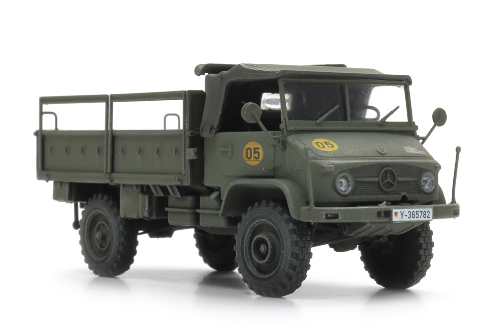 Artitec 6870775 BRD Unimog 404s Pritsche offen gelboliv