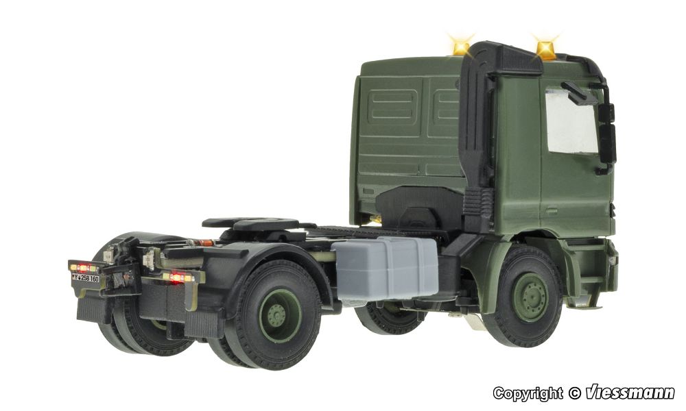 Viessmann 8160 MB ACTROS 2-achs Sattelschlepper Militär Basis Spur H0
