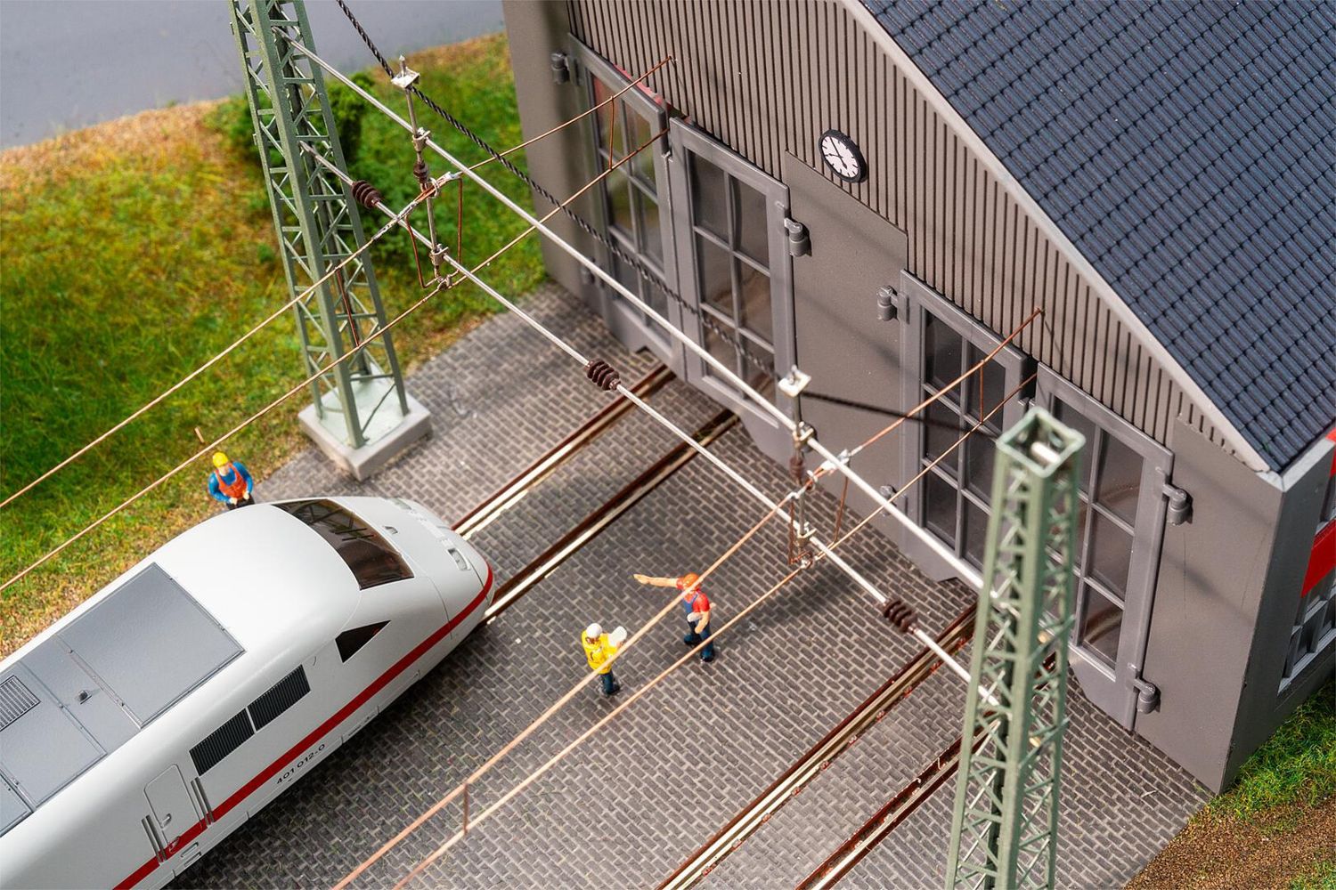 Faller 120079 E-Lokschuppen 2-ständig 1:87 Spur H0 Bausatz Neu