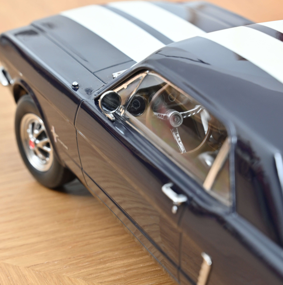 Norev 182805 Ford Mustang Coupe 1966 Nightmist Blau metallic 1:18