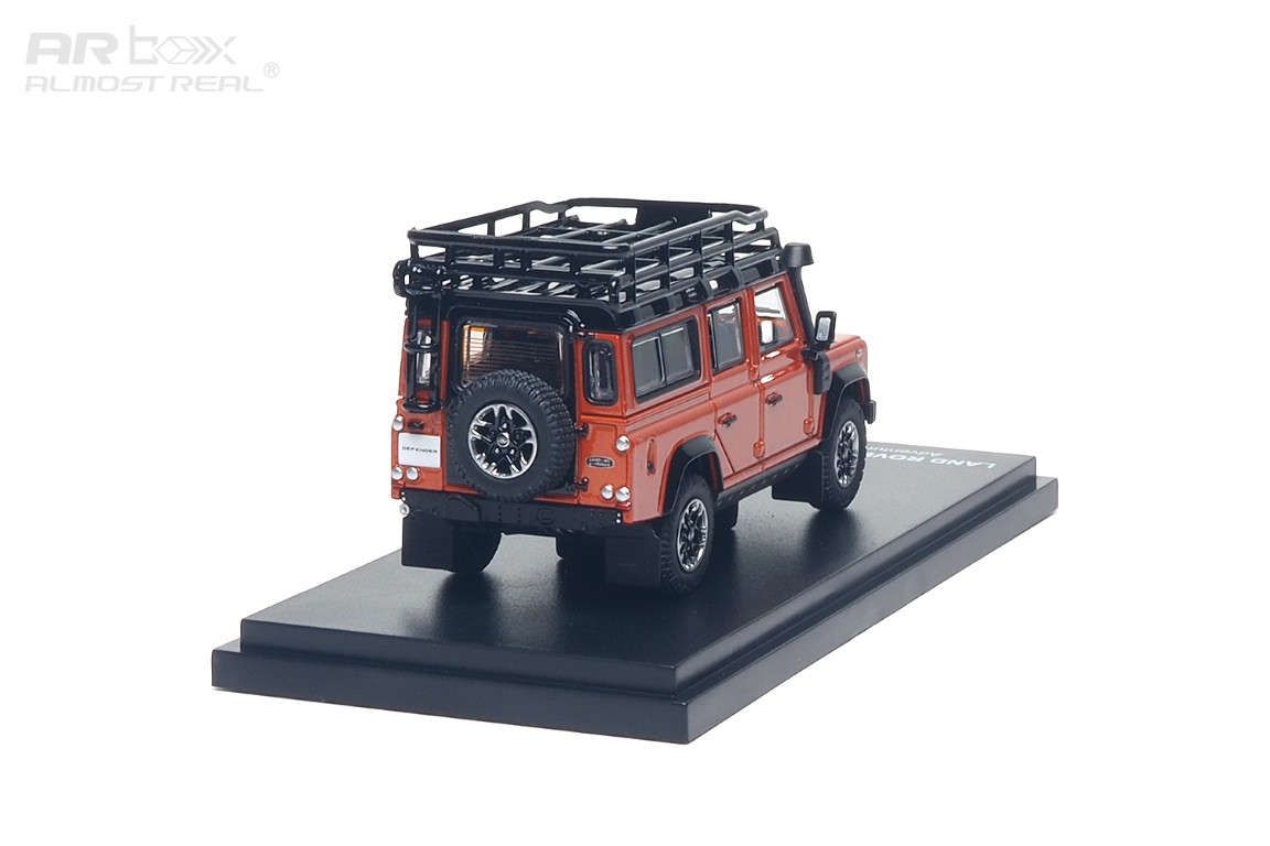 Almost Real 610301001 LAND ROVER DEFENDER 110 - ADVENTURE EDITION 1:64
