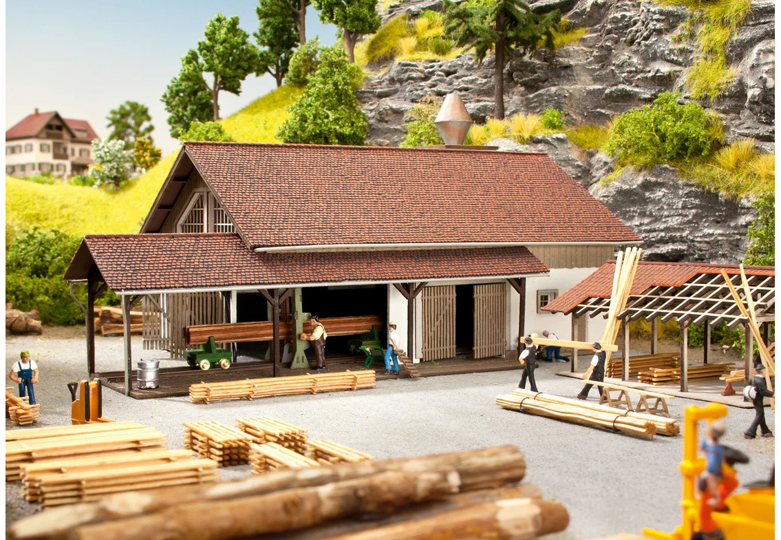Noch 14214 Bretterstapel 8 Stapel mit Holzbrettern 1:87 Spur H0