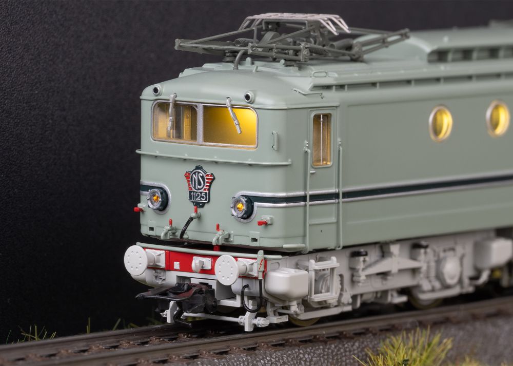 Trix 25111 Elektrolokomotive Serie 1100 (NS) 1:87 Spur H0 DC NEU