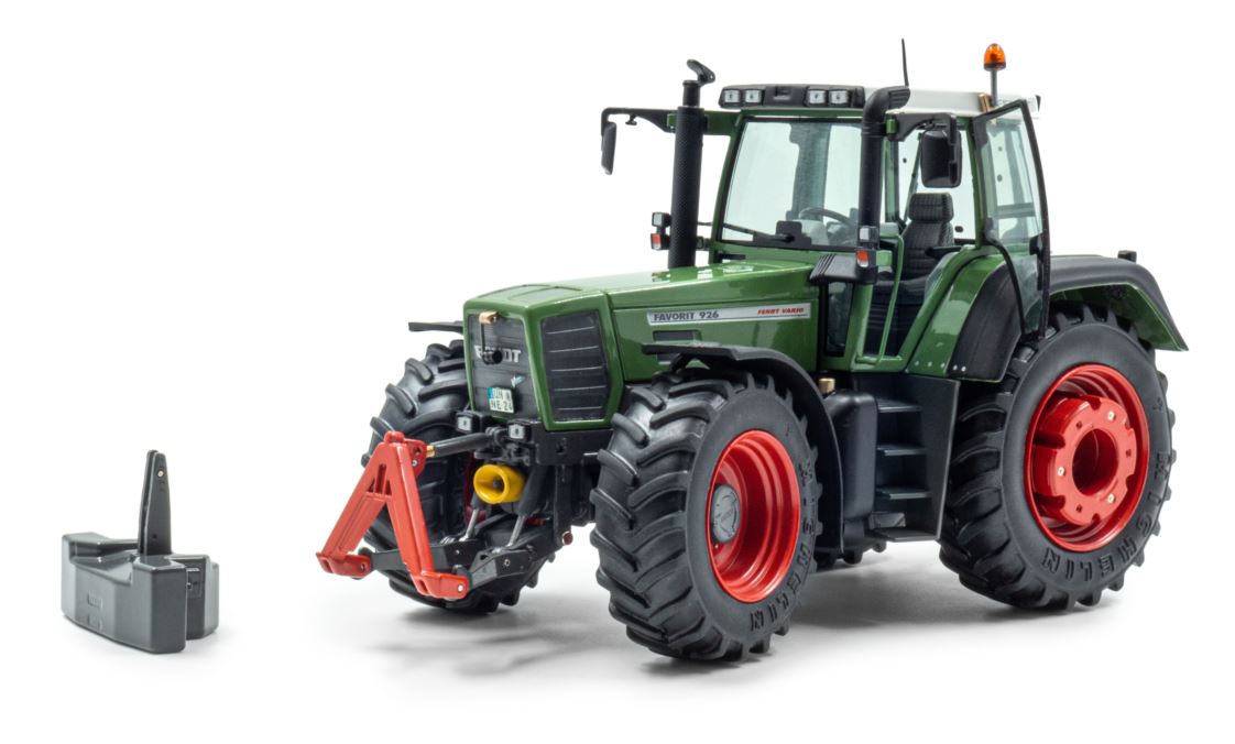Weise Toys 1025 FENDT FAVORIT 926 Vario - 1:32 - Standmodell - Neu