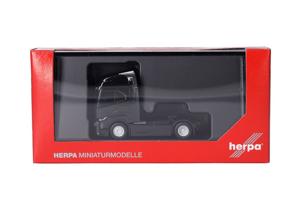 Herpa 319461 Iveco S-Way facelift (MY24) Zgm 2achs schwarz 1:87