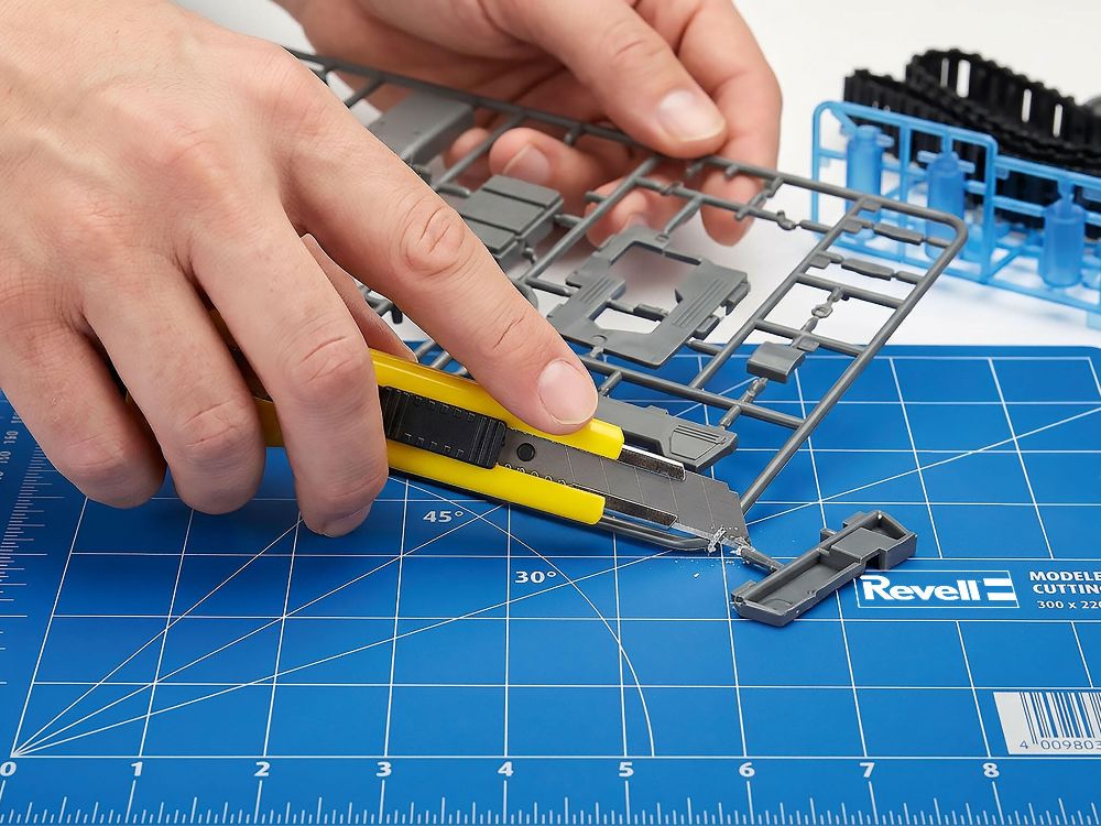 Revell 29000 Messer mit Abbruchklinge auf Blisterkarte Zubehör NEU