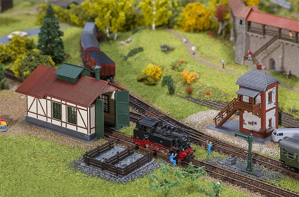 Faller 222108 Set Nebenbahnlokschuppen mit Blockstelle - 1:160 Spur N