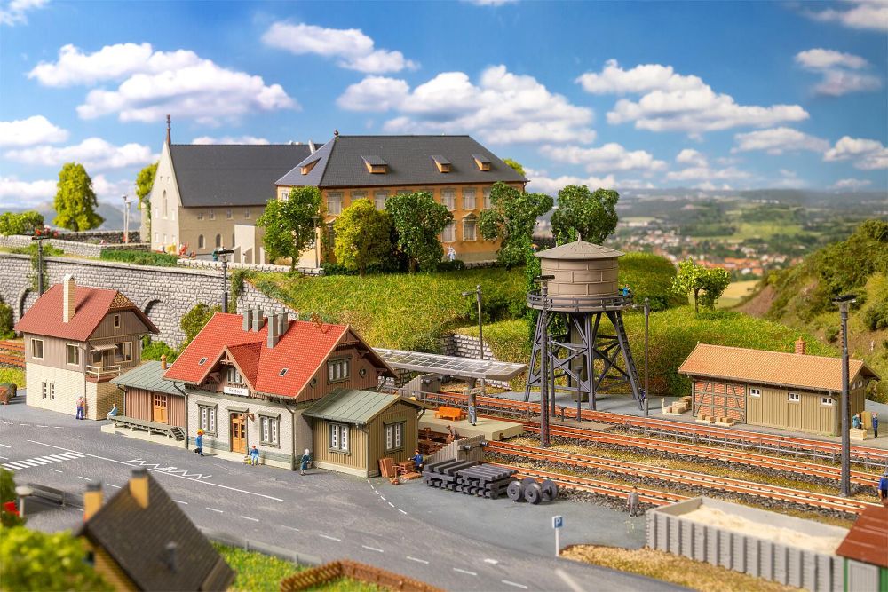 Faller 239011 Aktions-Set Bahnhof Feldsee 1:160 Spur N Bausatz