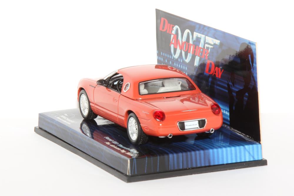 Minichamps 400082130 FORD THUNDERBIRD – JAMES BOND – 2002 - 1:43