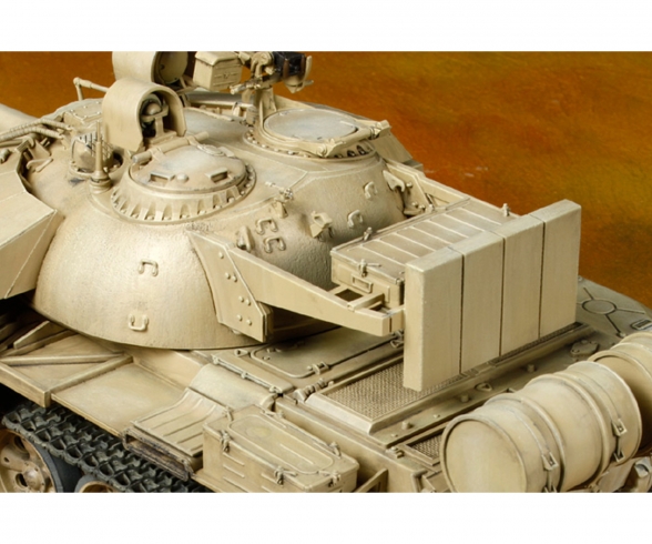 Tamiya 35324 Iraqi T-55 Enigma Kampfpanzer 1:35 Bausatz NEU OVP