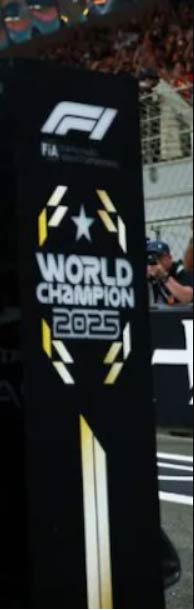 Minichamps 537259504 LANDO NORRIS WORLD CHAMPION 2025 1:12
