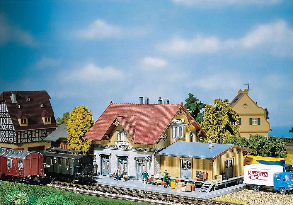 Faller 110097 Kleinstation Blumenfeld 1:87 Spur H0 Bausatz Neu OVP