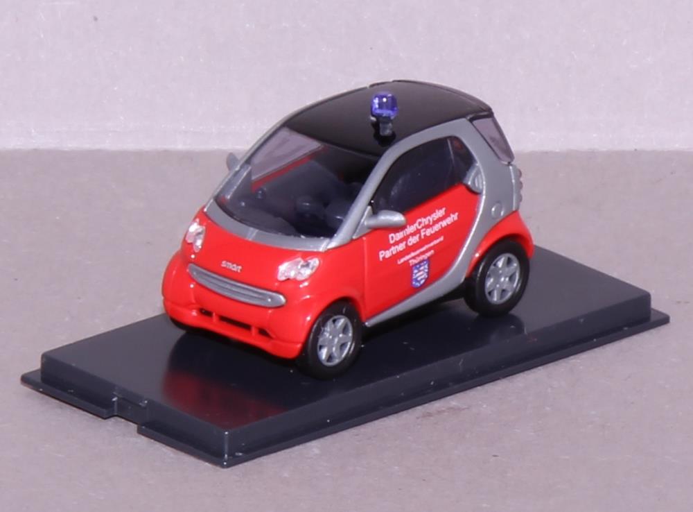 Busch 489316 Smart City Coupe Feuerwehr Thüringen - 1:87 - Neu