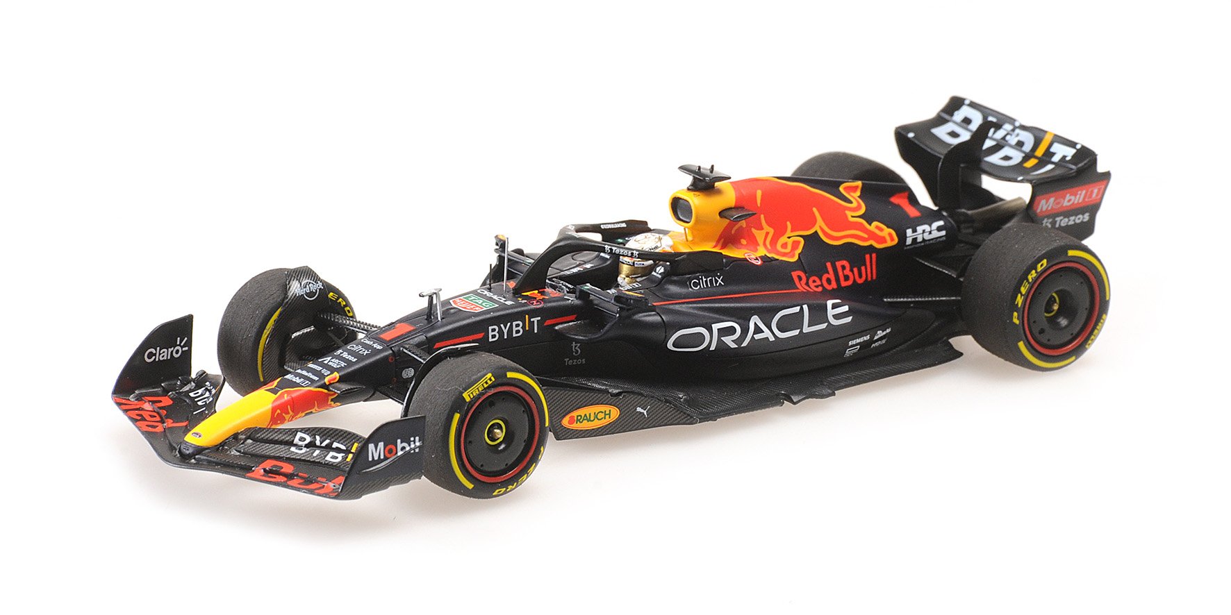Minichamps 417220901 MAX VERSTAPPEN WINNER CANADIAN GP 2022 1:43