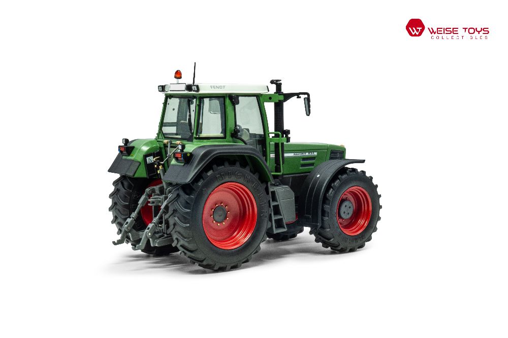 Weise Toys 1002 FENDT Favorit 824 1:32 Spur 1 Standmodell NEU OVP