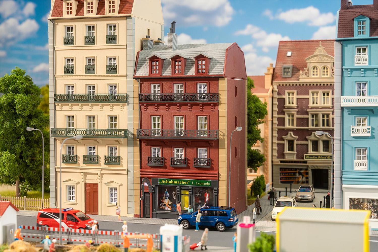Faller 130713 Stadthaus 4-stöckig 1:87 Spur H0 Bausatz Neu OVP