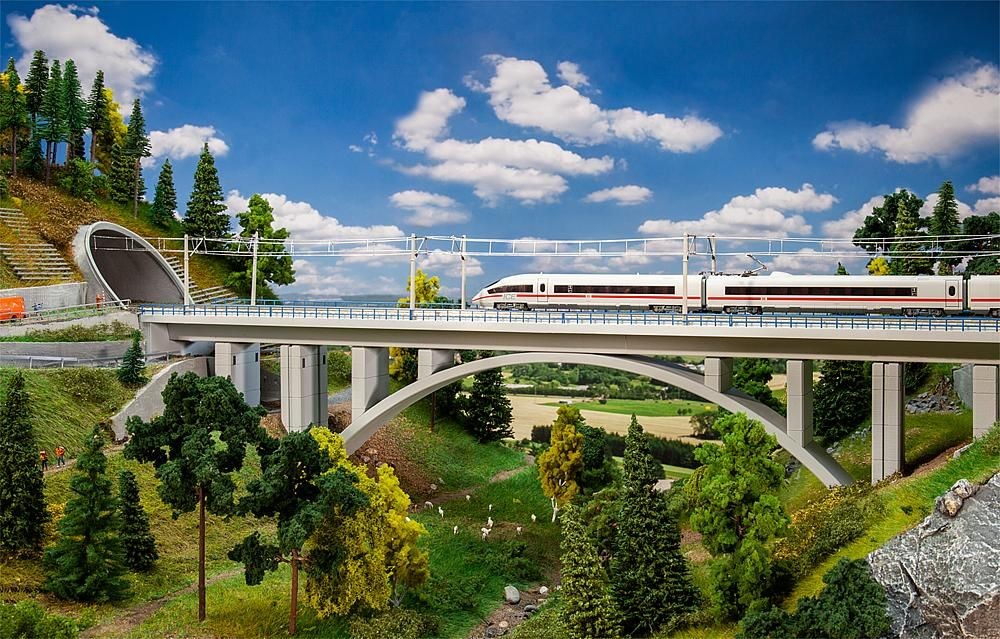 Faller 222573 Moderne Bogenbrücke 1:160 Spur N Neu OVP