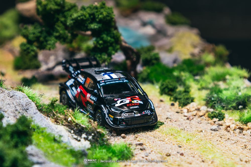 Tarmac Works T64-085-24SAF69 1:64 TOYOTA YARIS GR RALLY1 HYBRID #69