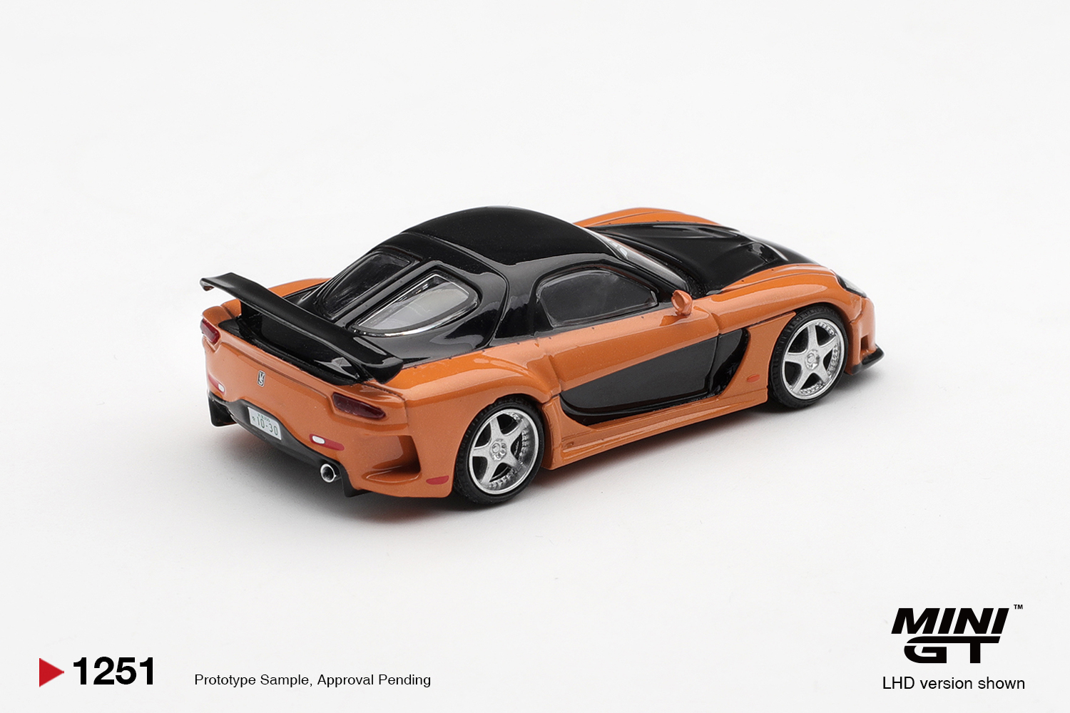 Mini GT 1251 1:64 MAZDA RX-7 (FD) VEILSIDE FORTUNE HAN SEOUL-OH