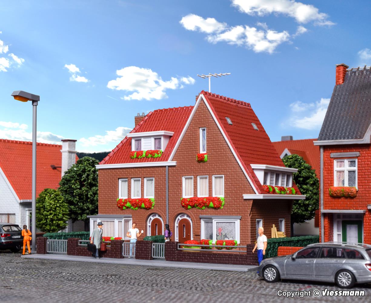 Kibri 38325 Haus Amselweg - Spur H0 - Bausatz - Neu - OVP