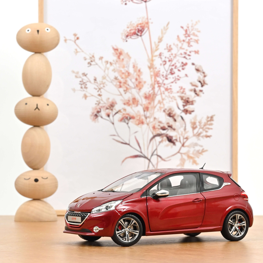 Norev 184700 Peugeot 208 GTi 2013 Rubis Rot 1:18 Standmodell NEU