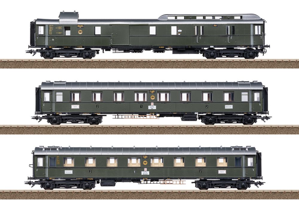 Trix 23650 Schnellzugwagen-Set FD 226 zur BR 01 (DRG) Spur H0