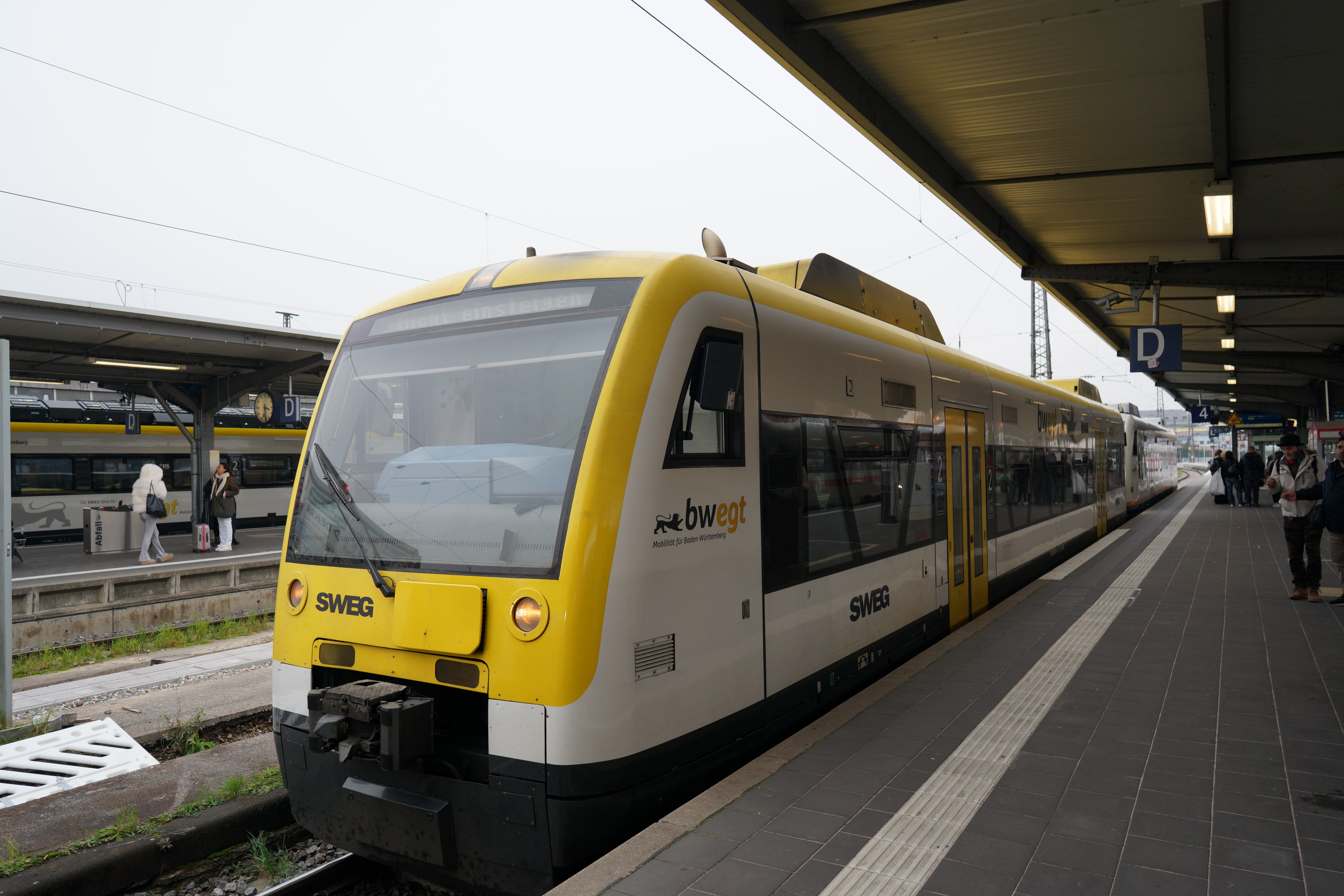 Piko 40862 N-Dieseltriebwg. RS 1 SWEG VI + DSS Next18