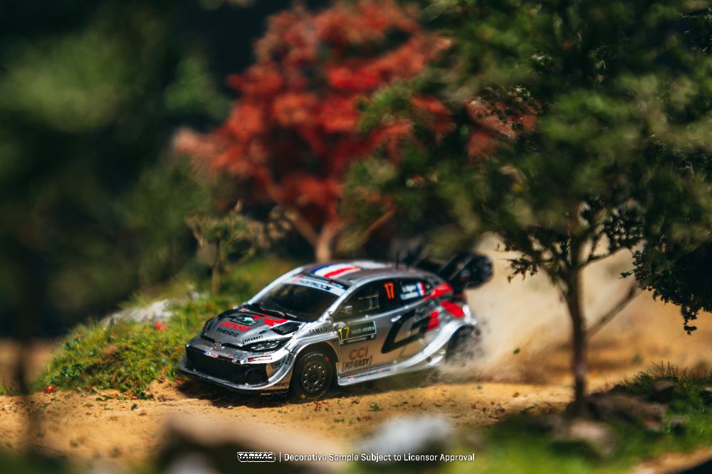 Tarmac Works T64-085-25RSA17 1:64 SÉBASTIEN OGIER RALLY SAUDI ARABIA 2025