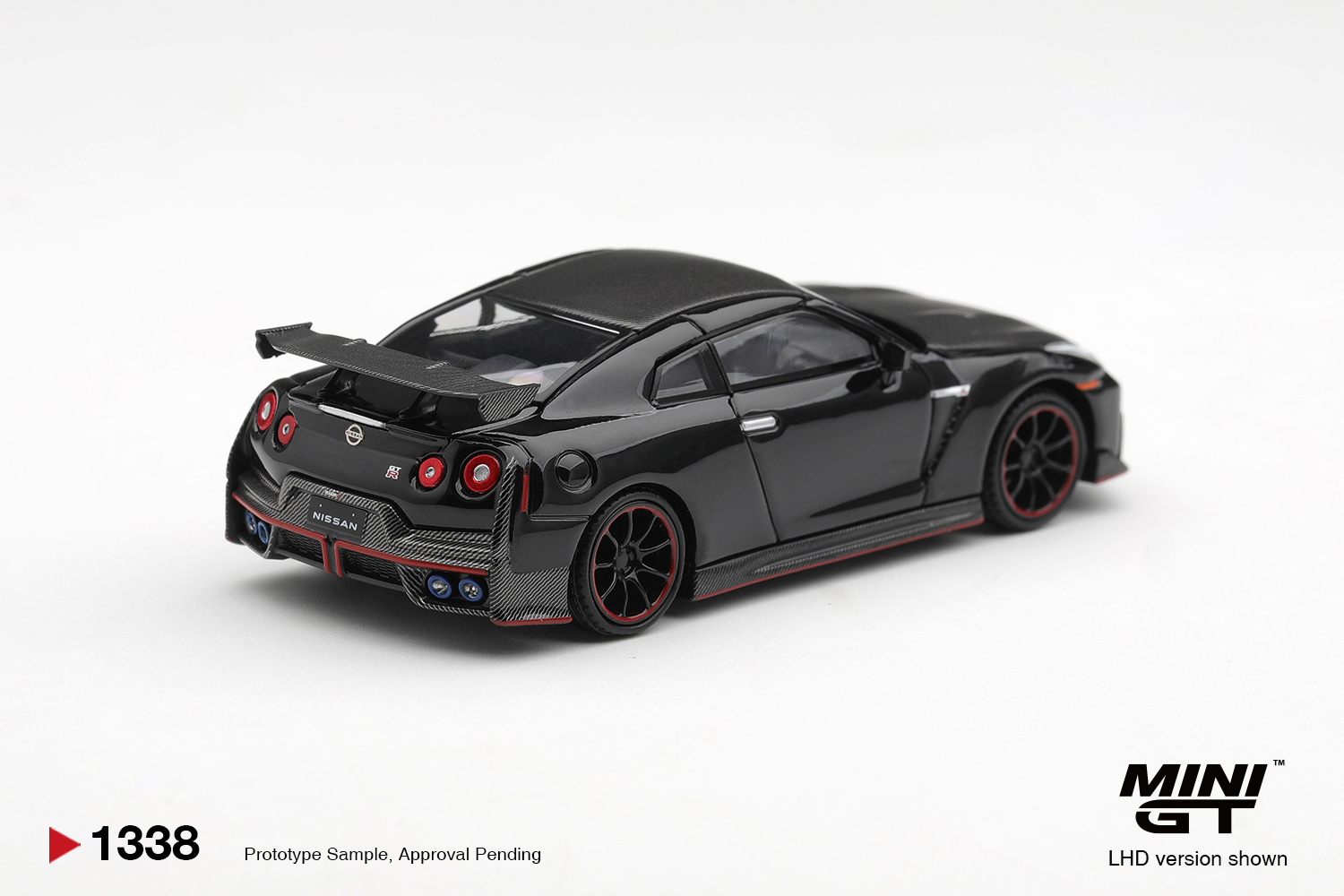 Mini GT 1338 1:64 NISSAN GT-R R35 NISMO BLACK 2024